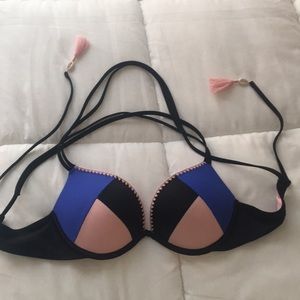 Shade & Shore Colorblock Bikini Top - Size 34B